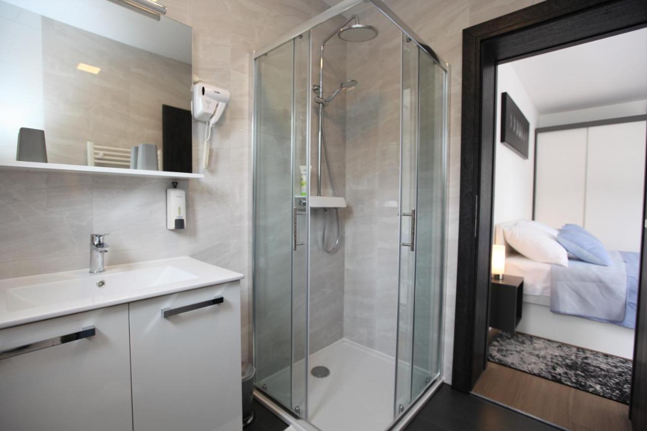 Apartmani Ive Trogir Exterior photo